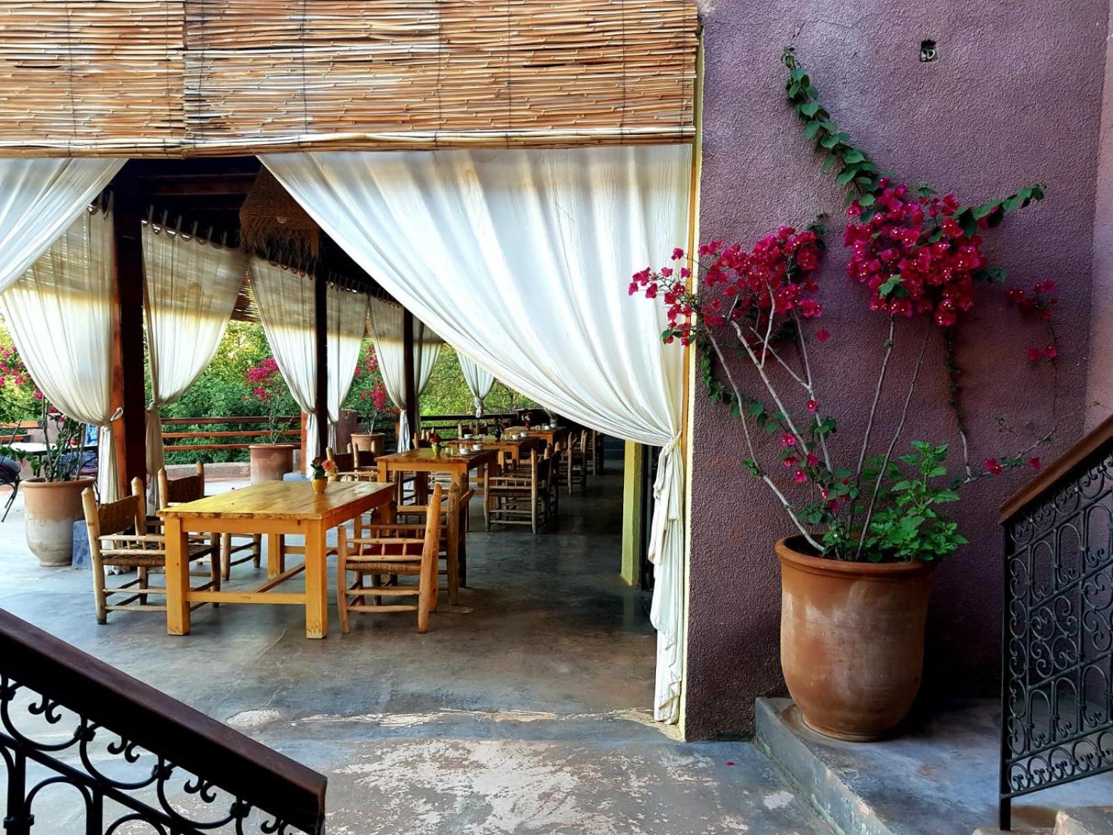 Ourika Timalizene Le Jardin Des Delices Hotel Tamezindert Bagian luar foto